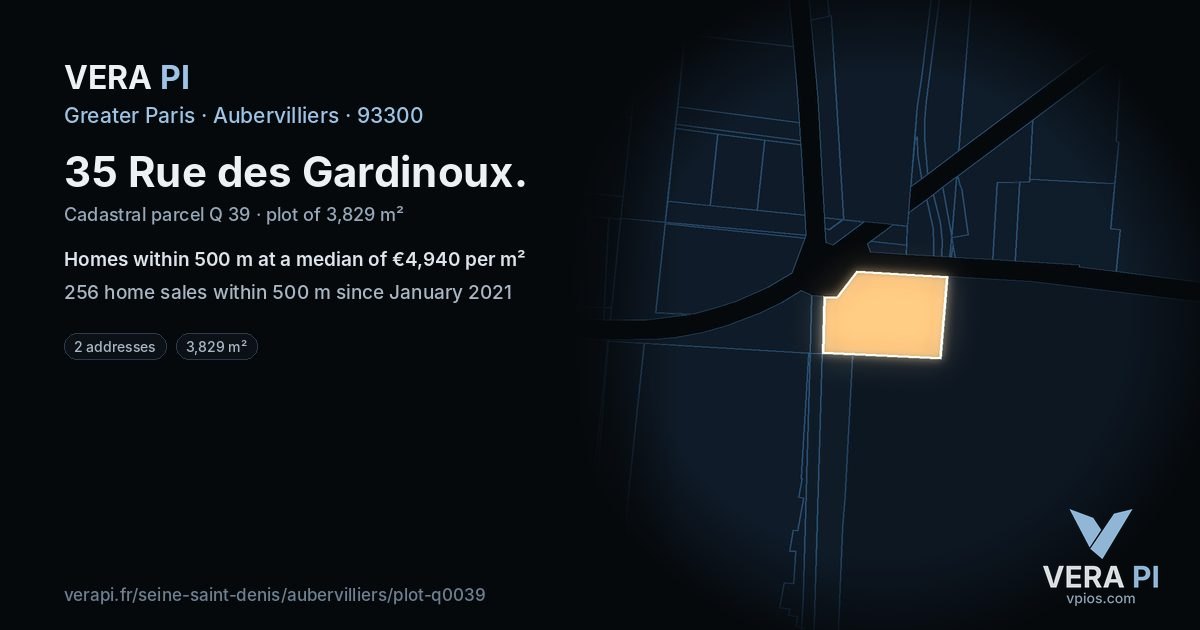 35 Rue des Gardinoux, Aubervilliers at night – the plot lit, the parcels around coloured by the prices near them