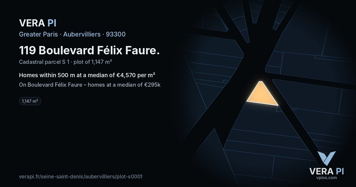 119 Boulevard Félix Faure, Aubervilliers at night – the plot lit, the parcels around coloured by the prices near them