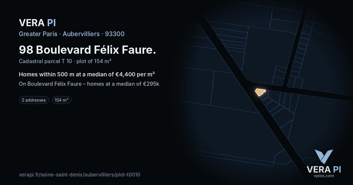 98 Boulevard Félix Faure, Aubervilliers at night – the plot lit, the parcels around coloured by the prices near them