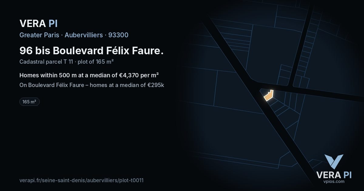 96 bis Boulevard Félix Faure, Aubervilliers at night – the plot lit, the parcels around coloured by the prices near them