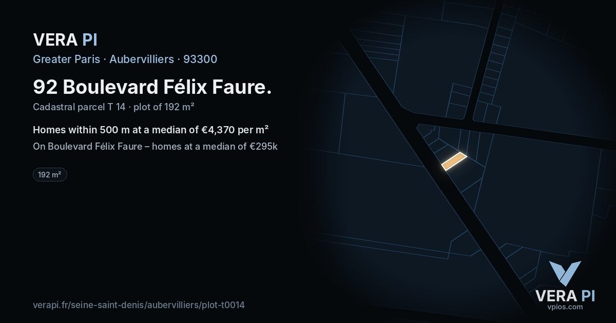 92 Boulevard Félix Faure, Aubervilliers at night – the plot lit, the parcels around coloured by the prices near them