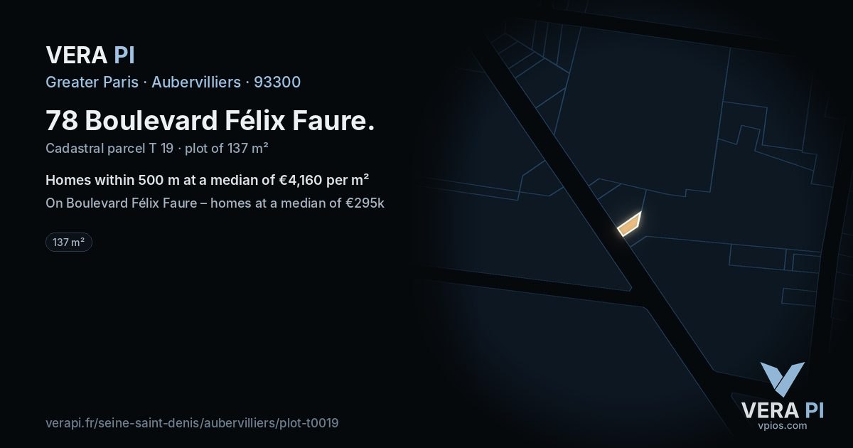 78 Boulevard Félix Faure, Aubervilliers at night – the plot lit, the parcels around coloured by the prices near them