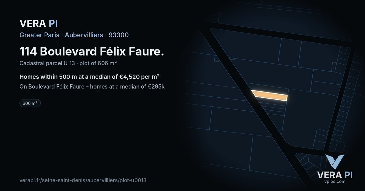 114 Boulevard Félix Faure, Aubervilliers at night – the plot lit, the parcels around coloured by the prices near them