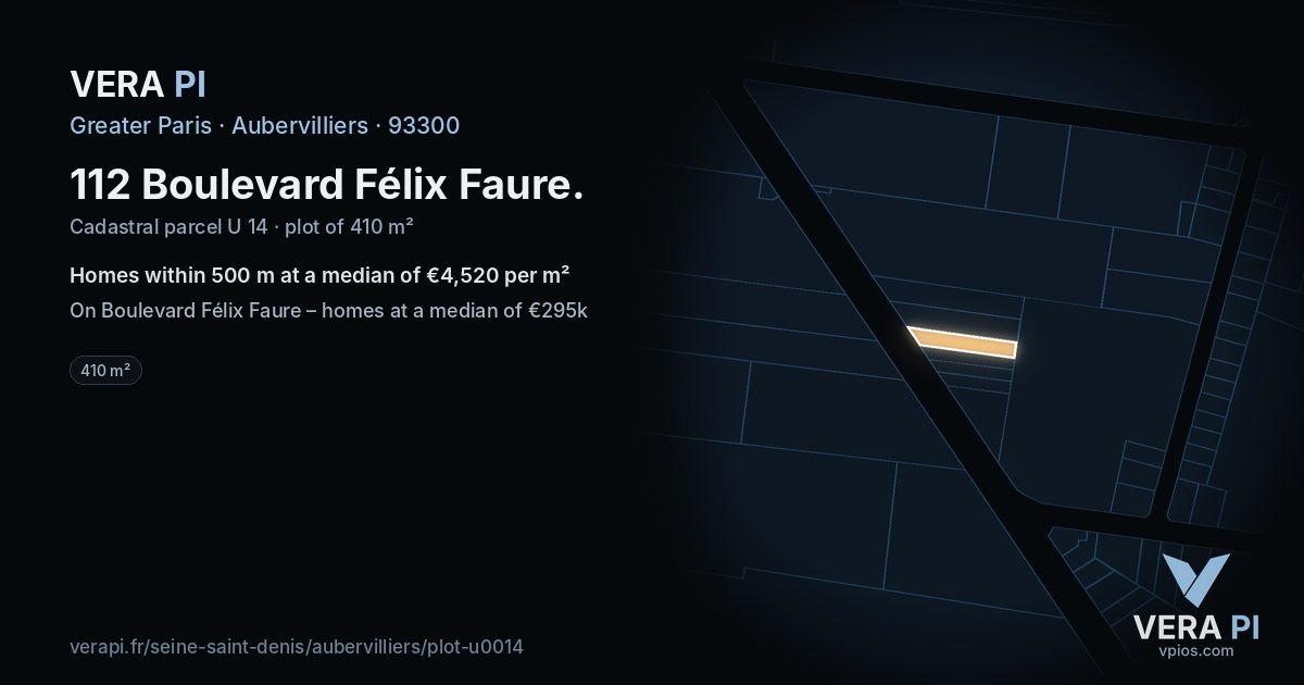 112 Boulevard Félix Faure, Aubervilliers at night – the plot lit, the parcels around coloured by the prices near them