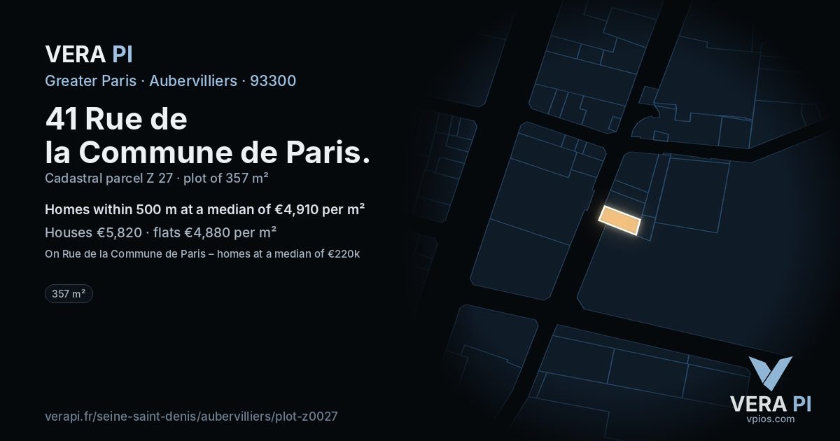 41 Rue de la Commune de Paris, Aubervilliers at night – the plot lit, the parcels around coloured by the prices near them