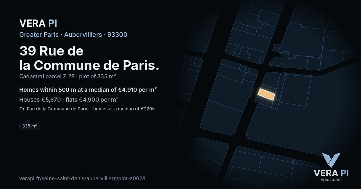 39 Rue de la Commune de Paris, Aubervilliers at night – the plot lit, the parcels around coloured by the prices near them