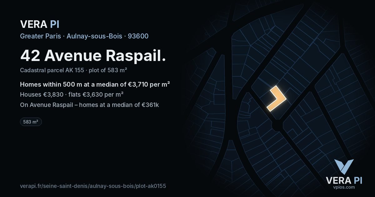 42 Avenue Raspail, Aulnay-sous-Bois at night – the plot lit, the parcels around coloured by the prices near them