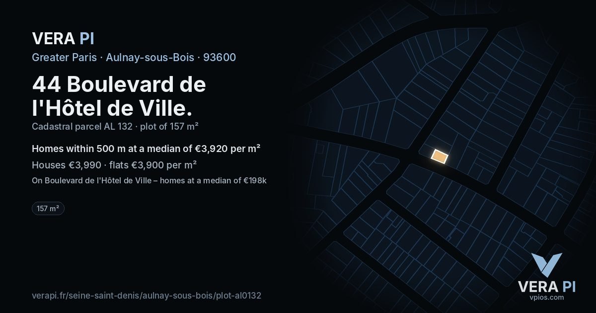 44 Boulevard de l'Hôtel de Ville, Aulnay-sous-Bois at night – the plot lit, the parcels around coloured by the prices near them