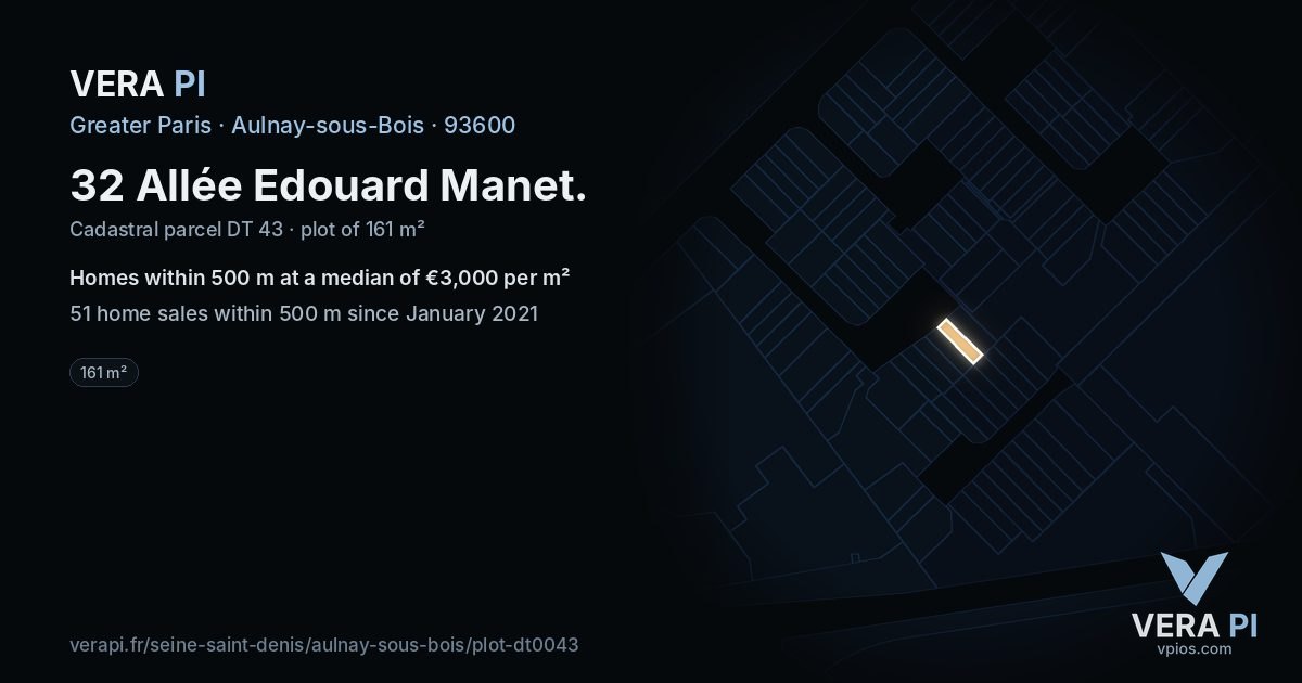 32 Allée Edouard Manet, Aulnay-sous-Bois at night – the plot lit, the parcels around coloured by the prices near them