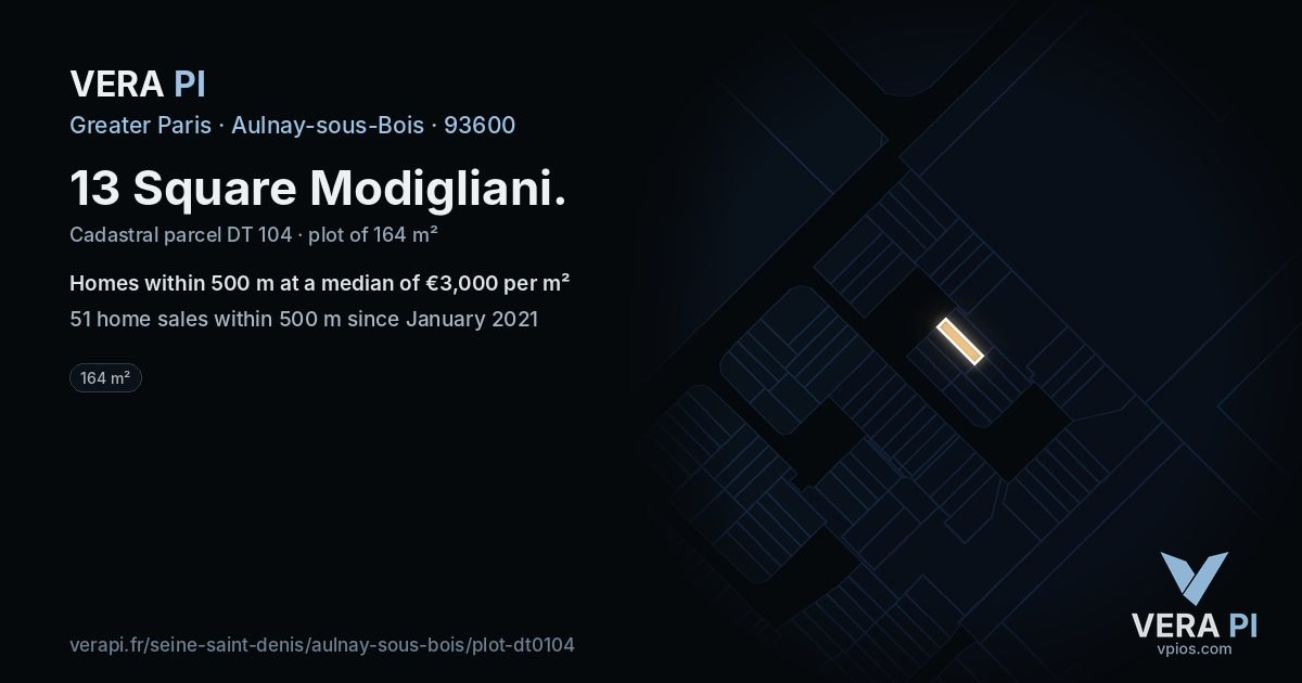 13 Square Modigliani, Aulnay-sous-Bois at night – the plot lit, the parcels around coloured by the prices near them