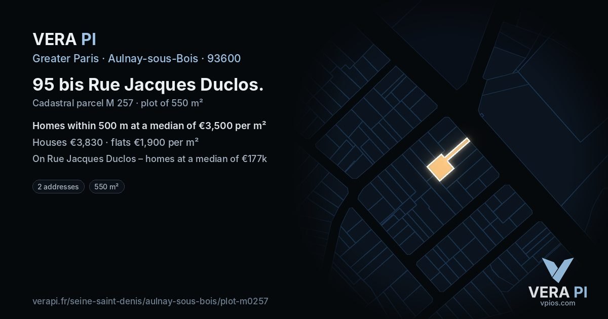 95 bis Rue Jacques Duclos, Aulnay-sous-Bois at night – the plot lit, the parcels around coloured by the prices near them