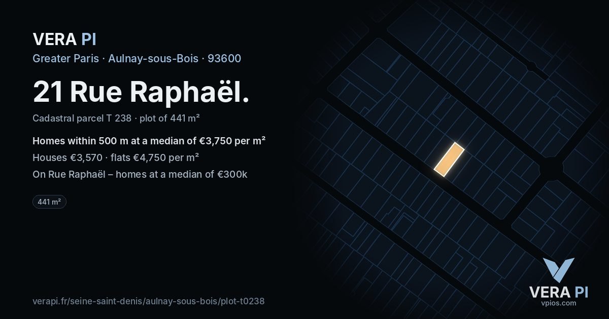 21 Rue Raphaël, Aulnay-sous-Bois at night – the plot lit, the parcels around coloured by the prices near them