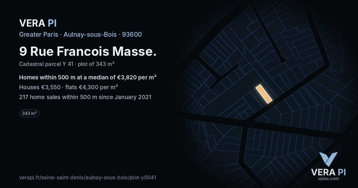 9 Rue Francois Masse, Aulnay-sous-Bois at night – the plot lit, the parcels around coloured by the prices near them