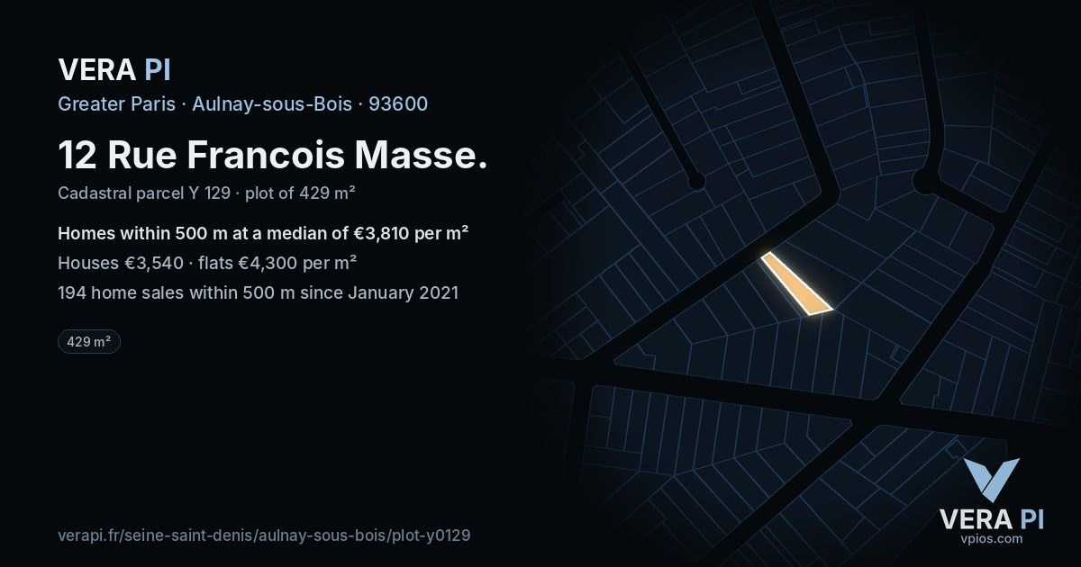 12 Rue Francois Masse, Aulnay-sous-Bois at night – the plot lit, the parcels around coloured by the prices near them