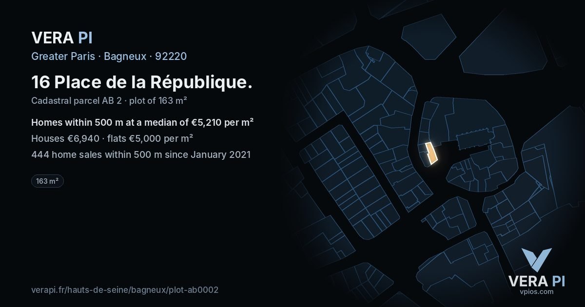 16 Place de la République, Bagneux at night – the plot lit, the parcels around coloured by the prices near them