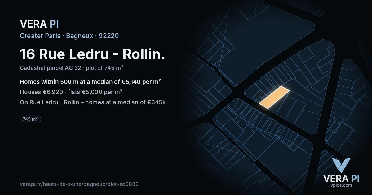 16 Rue Ledru - Rollin, Bagneux at night – the plot lit, the parcels around coloured by the prices near them