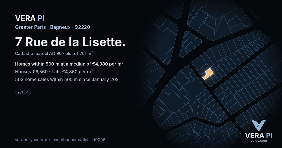 7 Rue de la Lisette, Bagneux at night – the plot lit, the parcels around coloured by the prices near them
