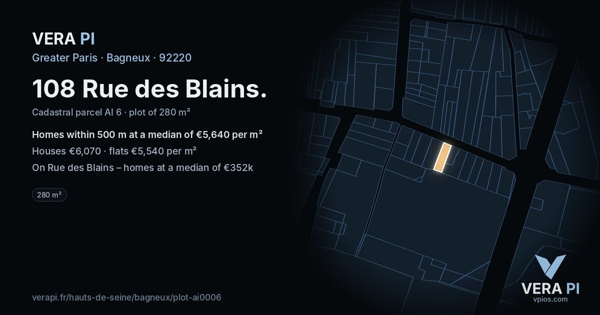 108 Rue des Blains, Bagneux at night – the plot lit, the parcels around coloured by the prices near them