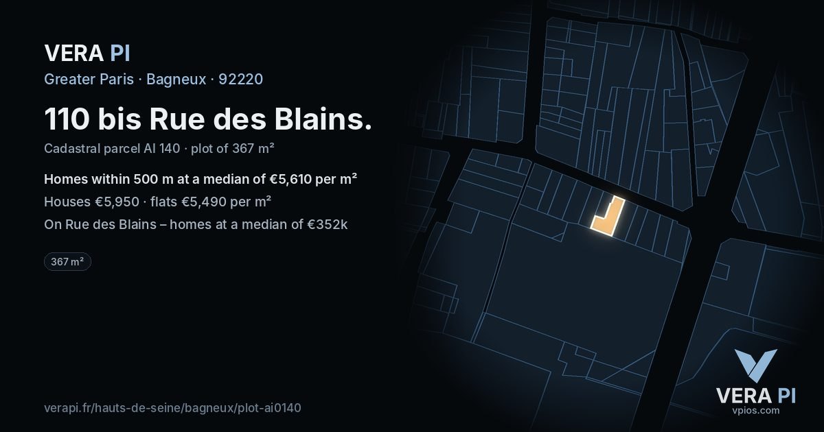 110 bis Rue des Blains, Bagneux at night – the plot lit, the parcels around coloured by the prices near them
