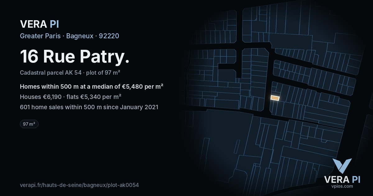 16 Rue Patry, Bagneux at night – the plot lit, the parcels around coloured by the prices near them