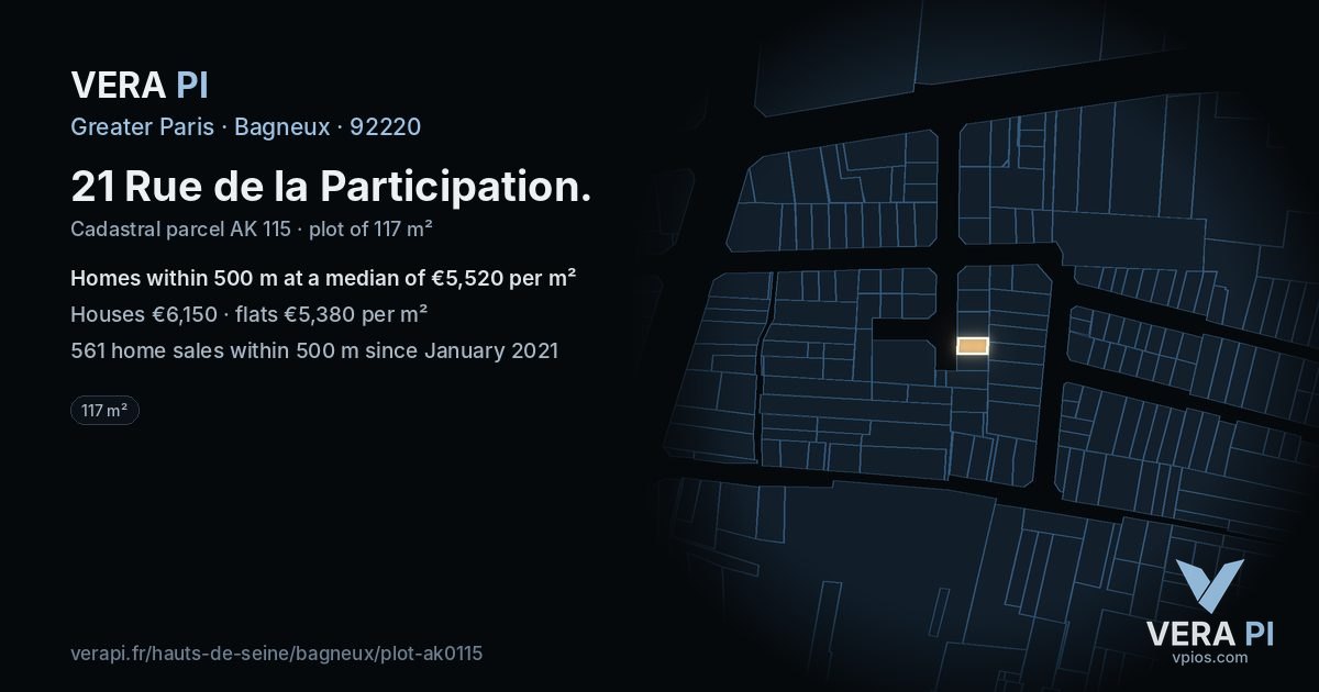 21 Rue de la Participation, Bagneux at night – the plot lit, the parcels around coloured by the prices near them