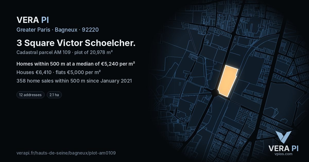 3 Square Victor Schoelcher, Bagneux at night – the plot lit, the parcels around coloured by the prices near them