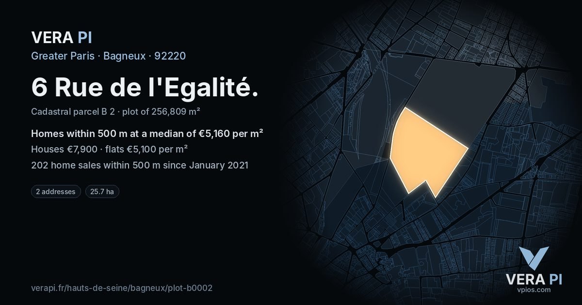 6 Rue de l'Egalité, Bagneux at night – the plot lit, the parcels around coloured by the prices near them
