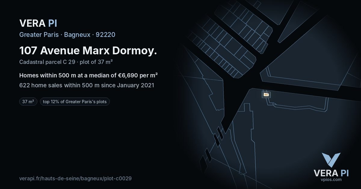 107 Avenue Marx Dormoy, Bagneux at night – the plot lit, the parcels around coloured by the prices near them