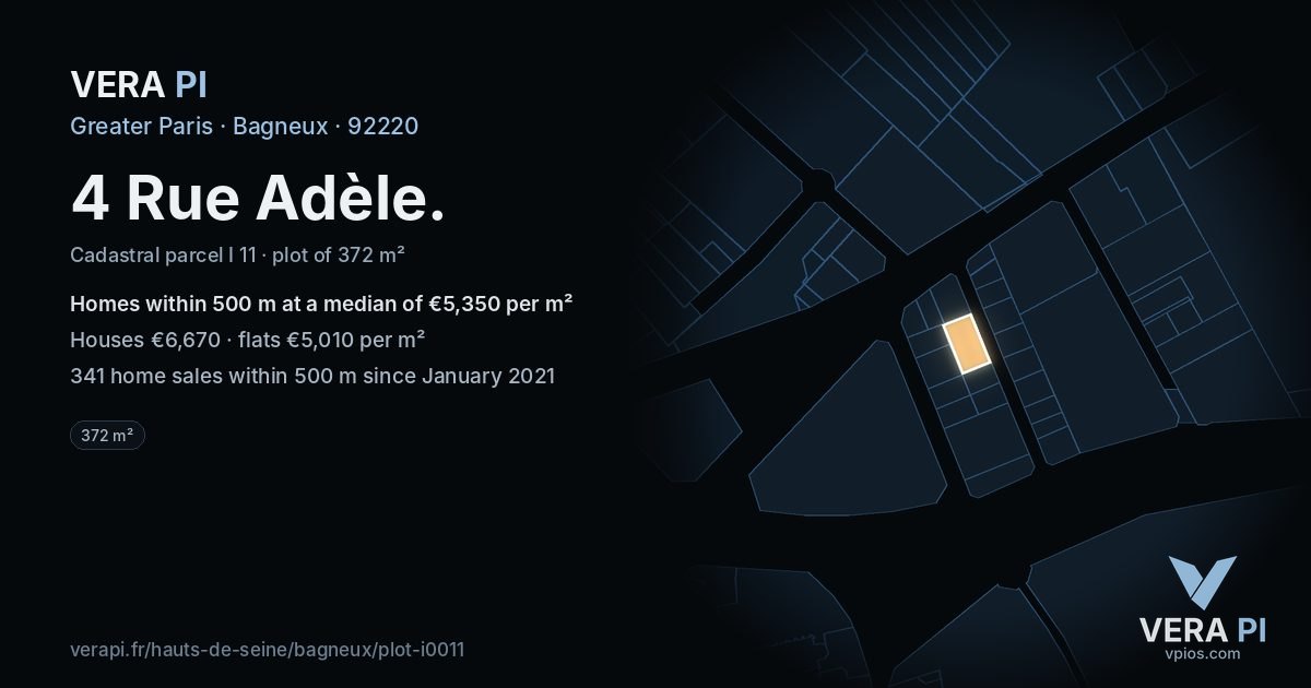 4 Rue Adèle, Bagneux at night – the plot lit, the parcels around coloured by the prices near them