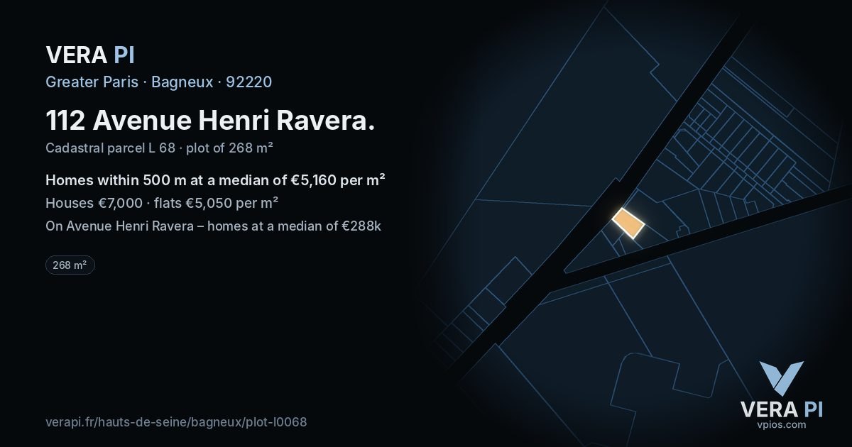 112 Avenue Henri Ravera, Bagneux at night – the plot lit, the parcels around coloured by the prices near them
