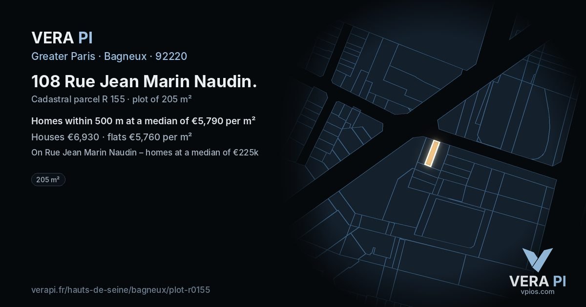 108 Rue Jean Marin Naudin, Bagneux at night – the plot lit, the parcels around coloured by the prices near them