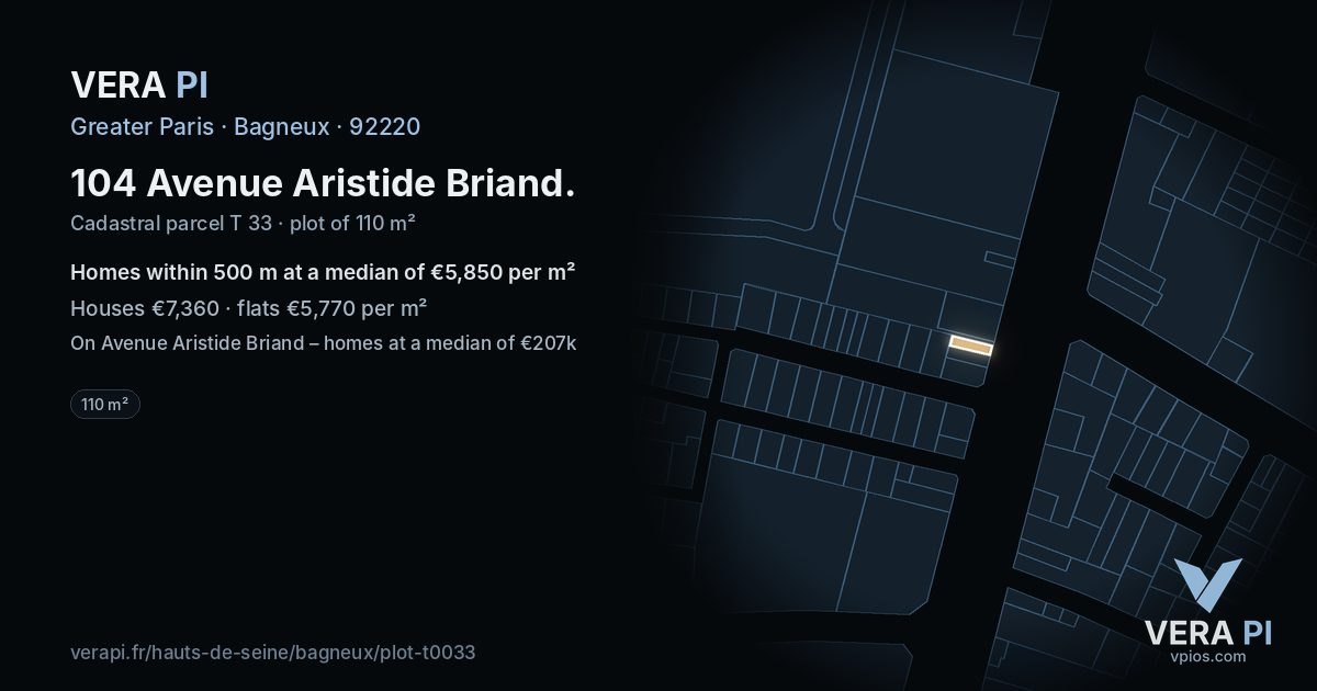104 Avenue Aristide Briand, Bagneux at night – the plot lit, the parcels around coloured by the prices near them