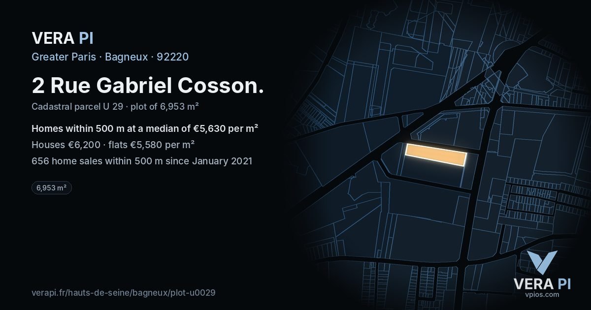 2 Rue Gabriel Cosson, Bagneux at night – the plot lit, the parcels around coloured by the prices near them
