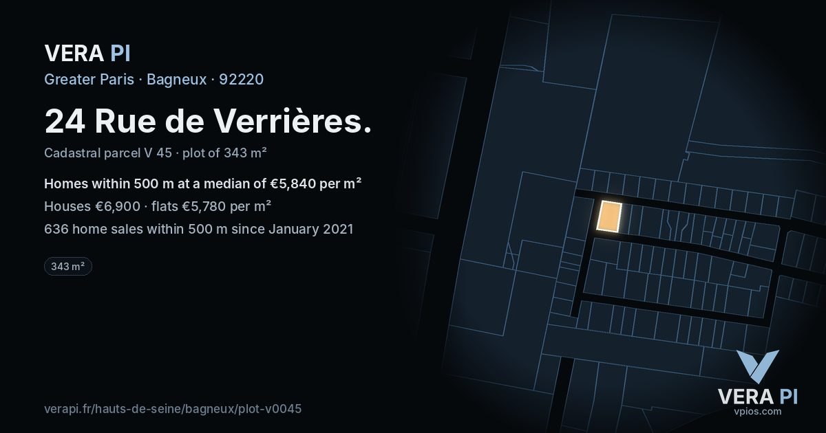 24 Rue de Verrières, Bagneux at night – the plot lit, the parcels around coloured by the prices near them
