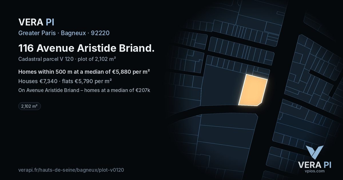 116 Avenue Aristide Briand, Bagneux at night – the plot lit, the parcels around coloured by the prices near them