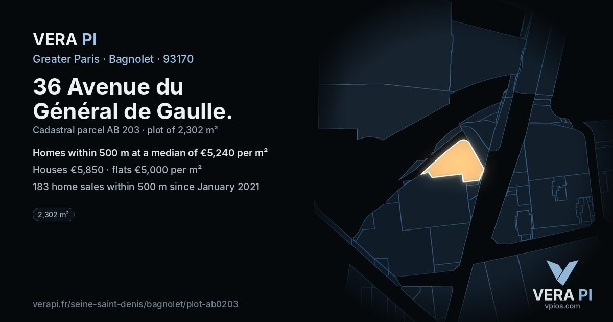 36 Avenue du Général de Gaulle, Bagnolet at night – the plot lit, the parcels around coloured by the prices near them