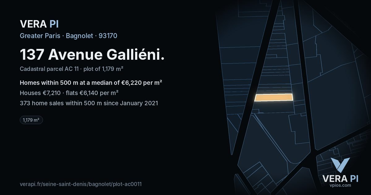 137 Avenue Galliéni, Bagnolet at night – the plot lit, the parcels around coloured by the prices near them