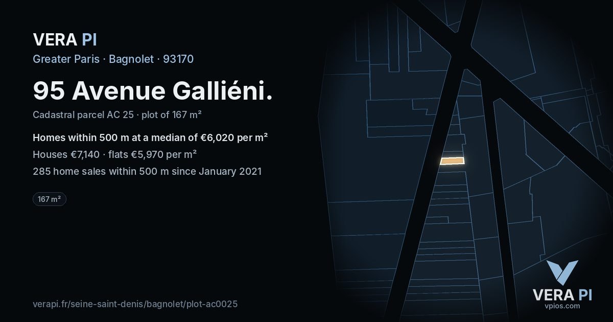 95 Avenue Galliéni, Bagnolet at night – the plot lit, the parcels around coloured by the prices near them