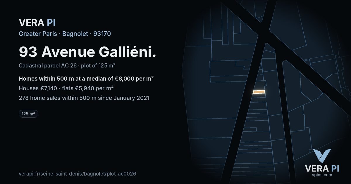 93 Avenue Galliéni, Bagnolet at night – the plot lit, the parcels around coloured by the prices near them