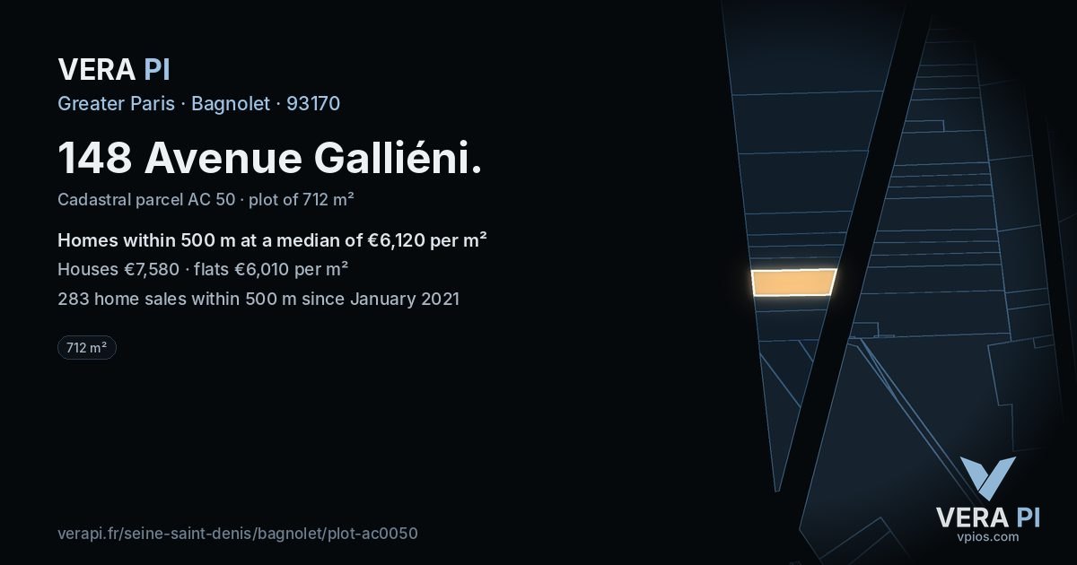 148 Avenue Galliéni, Bagnolet at night – the plot lit, the parcels around coloured by the prices near them