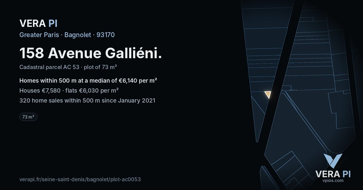 158 Avenue Galliéni, Bagnolet at night – the plot lit, the parcels around coloured by the prices near them