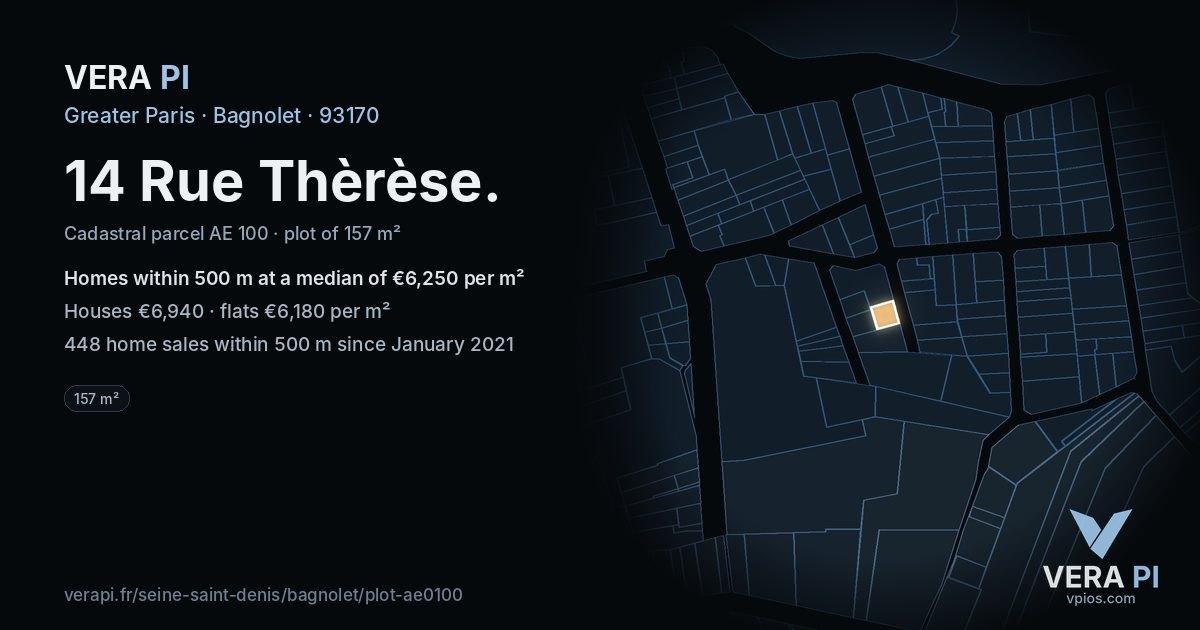 14 Rue Thèrèse, Bagnolet at night – the plot lit, the parcels around coloured by the prices near them