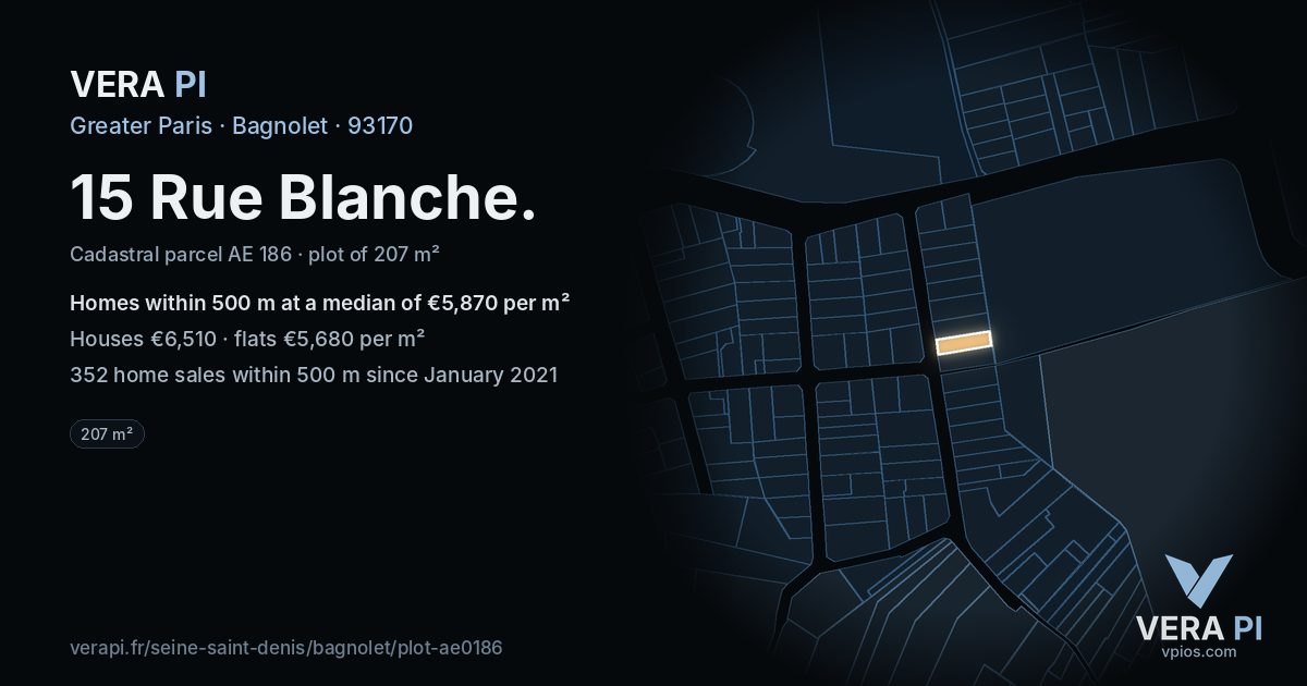 15 Rue Blanche, Bagnolet at night – the plot lit, the parcels around coloured by the prices near them