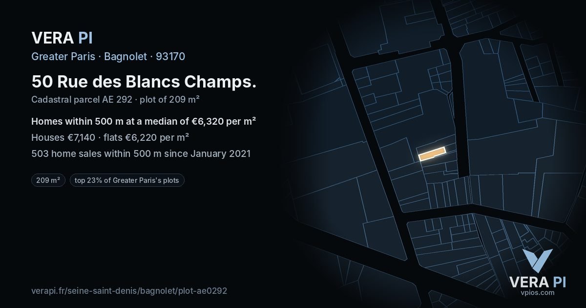50 Rue des Blancs Champs, Bagnolet at night – the plot lit, the parcels around coloured by the prices near them