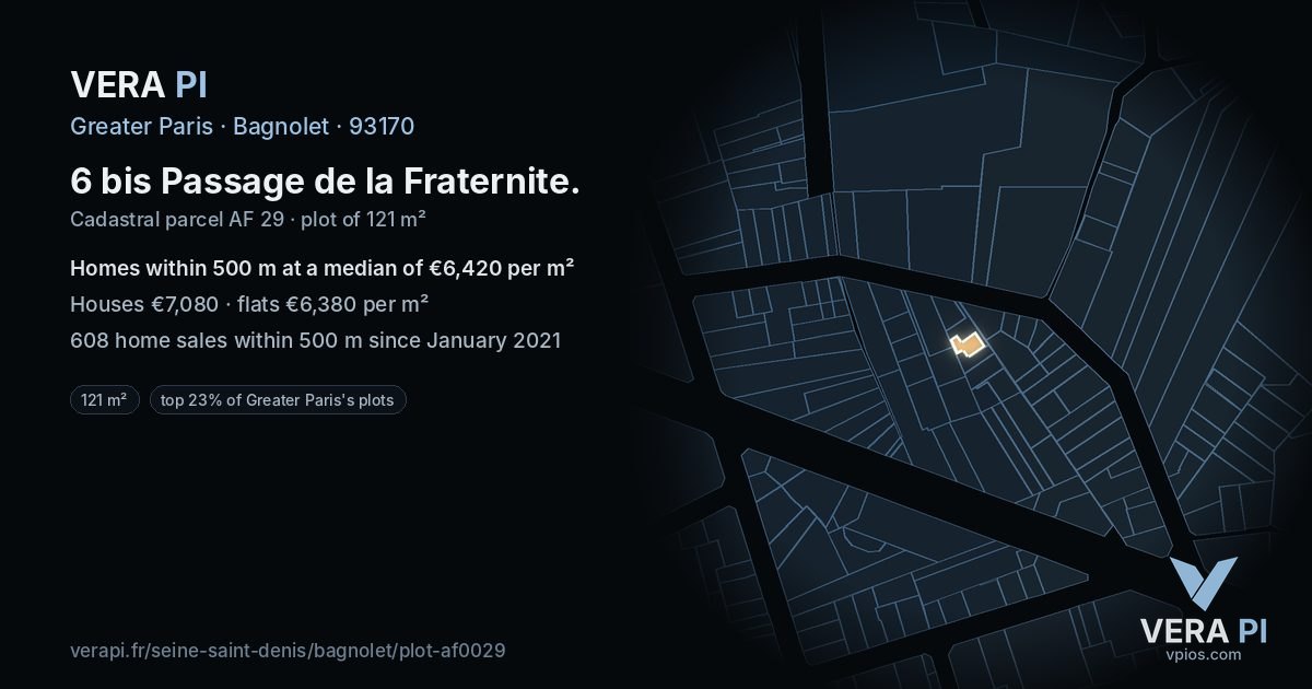 6 bis Passage de la Fraternite, Bagnolet at night – the plot lit, the parcels around coloured by the prices near them