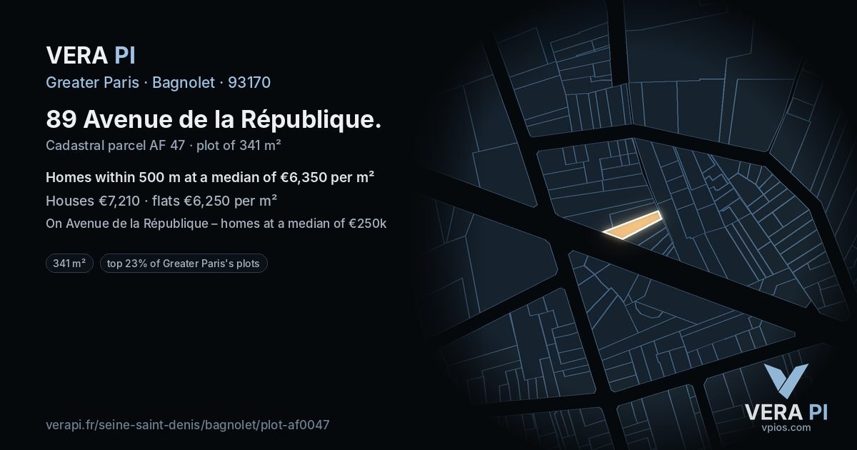 89 Avenue de la République, Bagnolet at night – the plot lit, the parcels around coloured by the prices near them