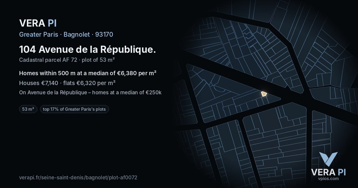 104 Avenue de la République, Bagnolet at night – the plot lit, the parcels around coloured by the prices near them