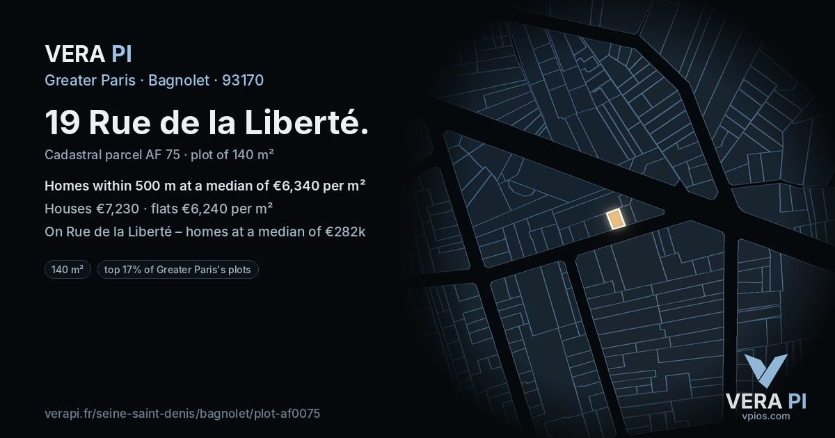 19 Rue de la Liberté, Bagnolet at night – the plot lit, the parcels around coloured by the prices near them