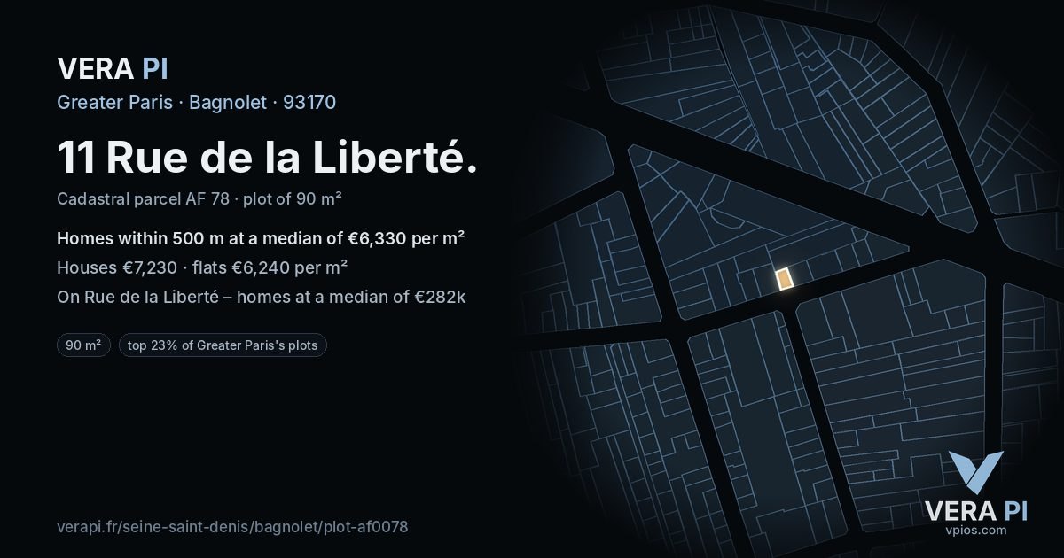 11 Rue de la Liberté, Bagnolet at night – the plot lit, the parcels around coloured by the prices near them