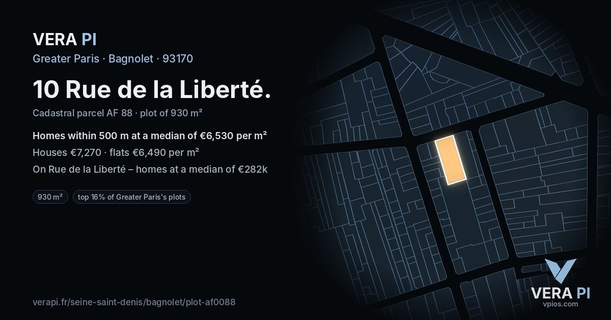 10 Rue de la Liberté, Bagnolet at night – the plot lit, the parcels around coloured by the prices near them